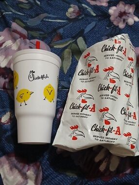 Chick-fil-A Chick Drink Cups